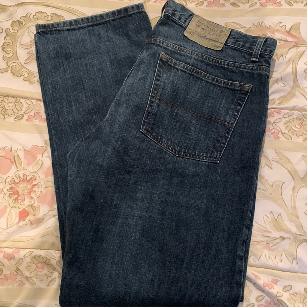 Mens Tommy Hilfiger custom straight jeans 36x32 NWOT